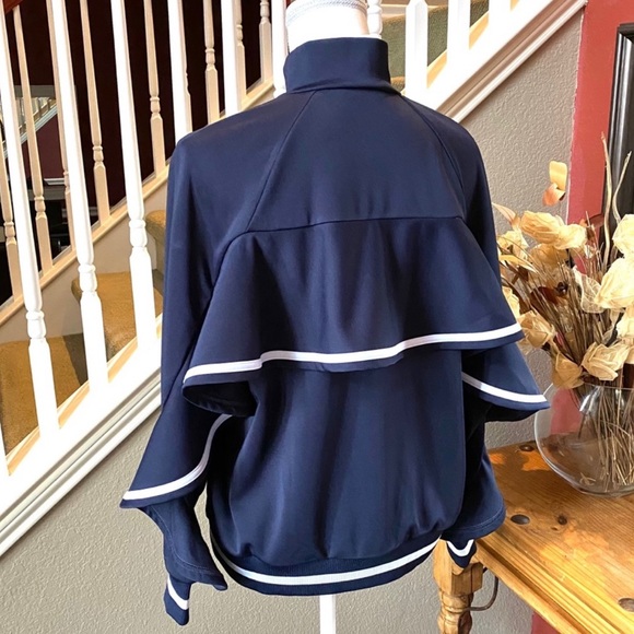 Electric Yoga Flounce Jacket - Picture 4 of 9